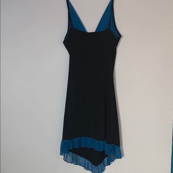 Beautiful dress by Pia. - Picture 2 of 3